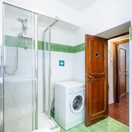 Accogliente Casa A Due Passi Da Piazza Navona Daire Roma